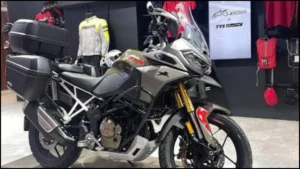 TVS Apache RTX 300