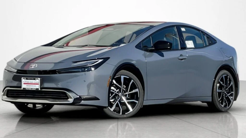 Toyota Prius 2025